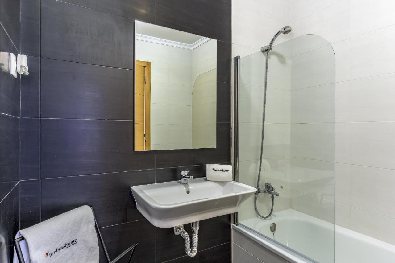 Flh Vila Real Santo Antonio Flat With Pool Vila Real de Santo António Kültér fotó